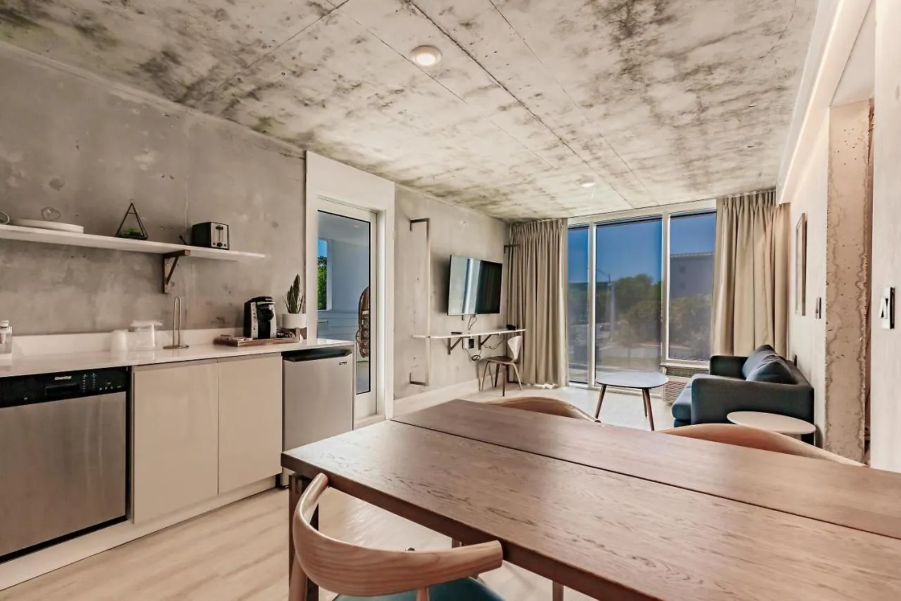 Kompose Boutique Hotel Sarasota